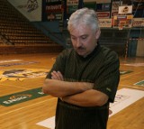 FIBA mówi: Czarni muszą płacić Podkovyrovovi
