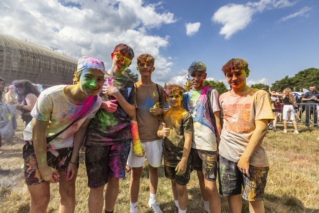 Festiwal kolorów to świetna zabawa, zwłaszcza dla dzieci i młodzieży