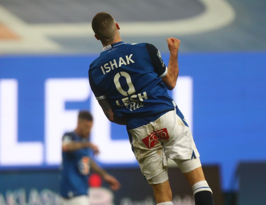 MIKAEL ISHAK		8...