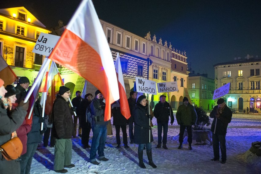 Tarnów. Protest "Solidarni z opozycją" [ZDJĘCIA, WIDEO]