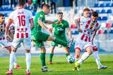 Fortuna 1 Liga. Apklan Resovii wciąż brakuje punktu do utrzymania, ale nałapała punktów do PJS. Radomiak był lepszy i pewnie wygrał