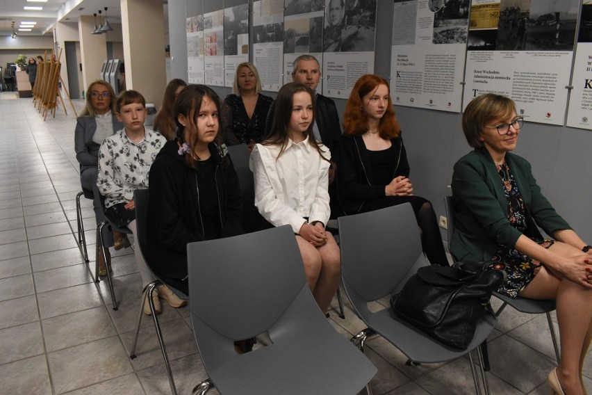 Młodzież z Kielc oraz powiatu kieleckiego nagrodzona w konkursie o obrońcach Westerplatte