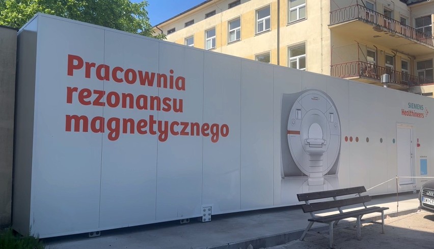 Wieluński szpital dostał rezonans magnetyczny od Rządowej...