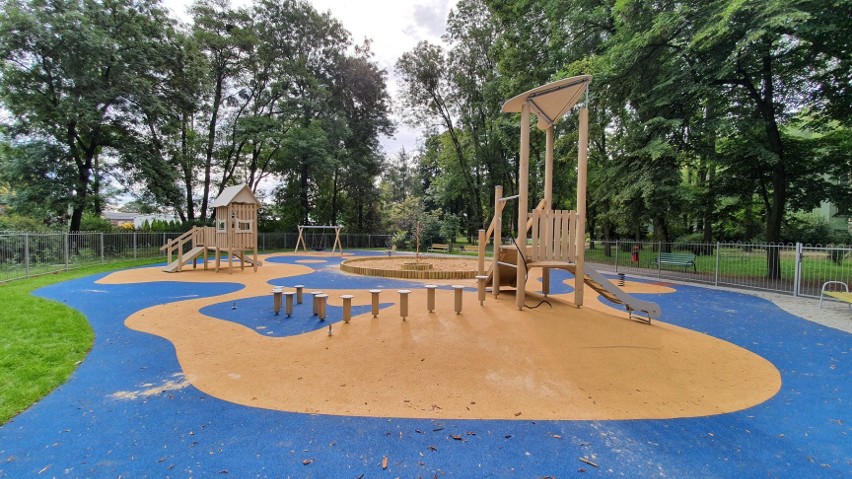 Nowy plac zabaw w parku Czempiela w Rybniku został...