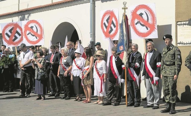 Nazistowskie i sowieckie zbrodnie nigdy nie zostaną zapomniane