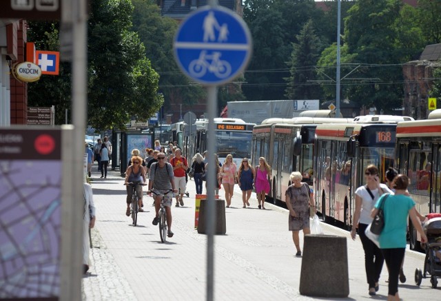 Reprezentanci mniejszych gmin oświadczyli, iż płacą nieproporcjonalnie wysoką składkę w stosunku do liczby połączeń autobusowych na terenie tych miejscowości. Inczej niż Gdańsk czy  Gdynia, gdzie sieć połąćzeń komunikacyjnych jest bardzo rozwinięta.