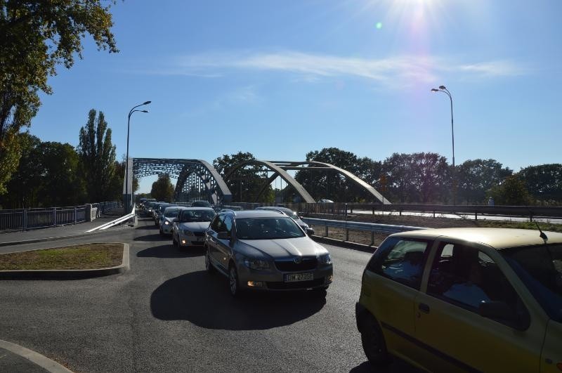 Można już jeździć starym południowym mostem Jagiellońskim