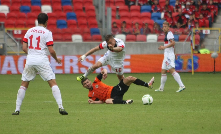 Górnik Zabrze pokonał Chrobrego Głogów, ale jego kibice nie...