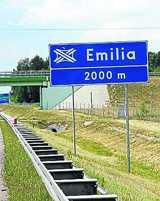 Droga S14 połączy się  z autostradą A2 na węźle ,,Emilia”.