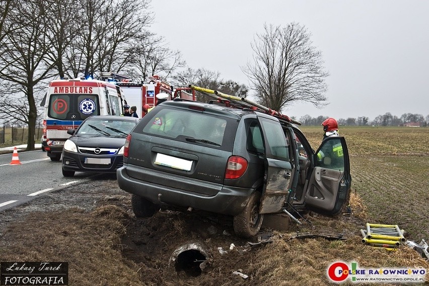 Wypadek na DK11 w Sarnowie.