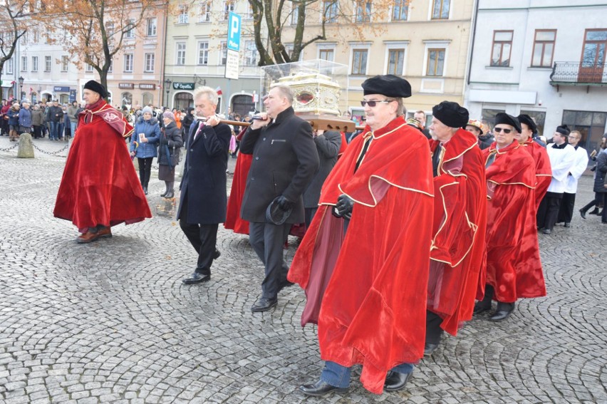 Dzwon Victoria na święto Polski oraz diecezji łowickiej [ZDJĘCIA]