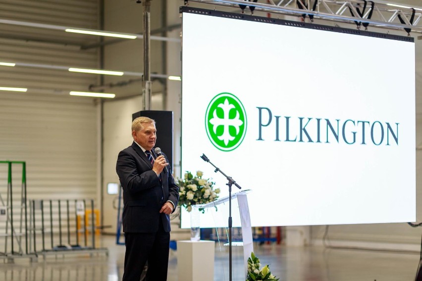 Nowy zakład Pilkington IGP w Białymstoku otwarty. Duża hala. Duże możliwości. Dwa razy więcej miejsc pracy. 