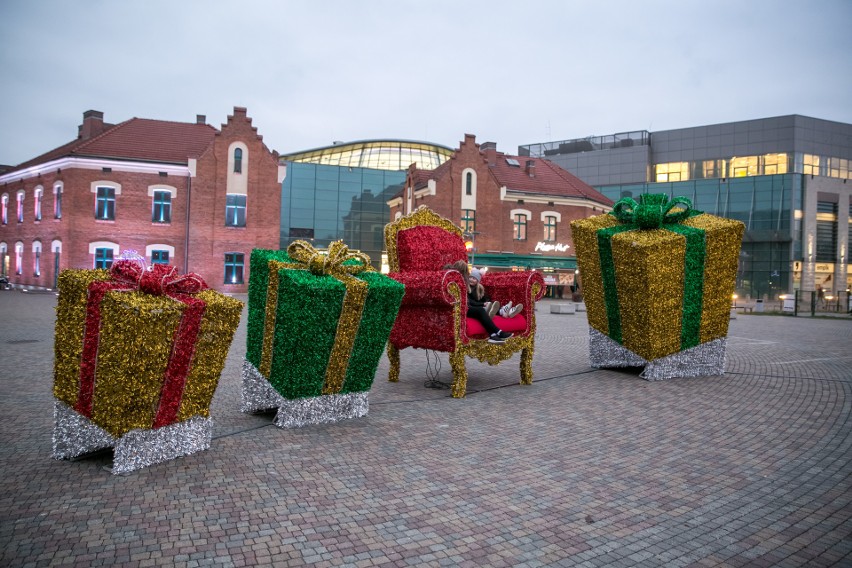 Kraków. Galerie handlowe już przystrojone na święta Bożego Narodzenia [ZDJĘCIA]