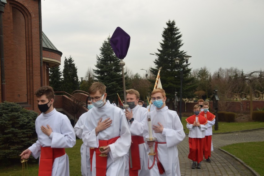 Wielki Czwartek w bł. Karoliny w Tychach....