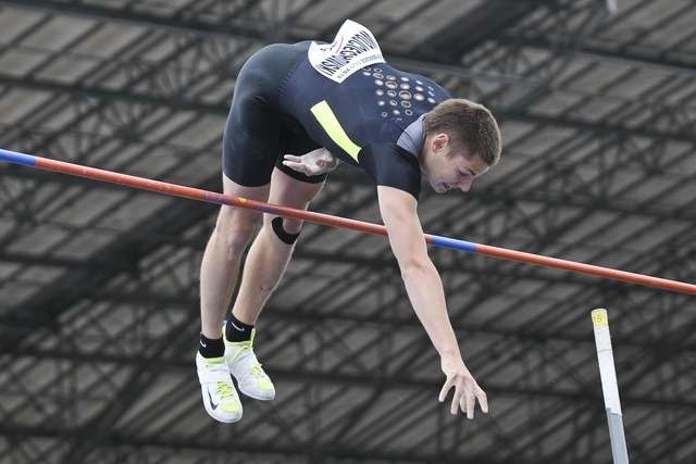 Paweł Wojciechowski (Zawisza) będzie jedną z gwiazd konkursu skoku o tyczce