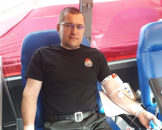 - Każda kropla jest cenna - twierdzili honorowi dawcy krwi, którzy wsparli akcję honorowego oddawania krwi.