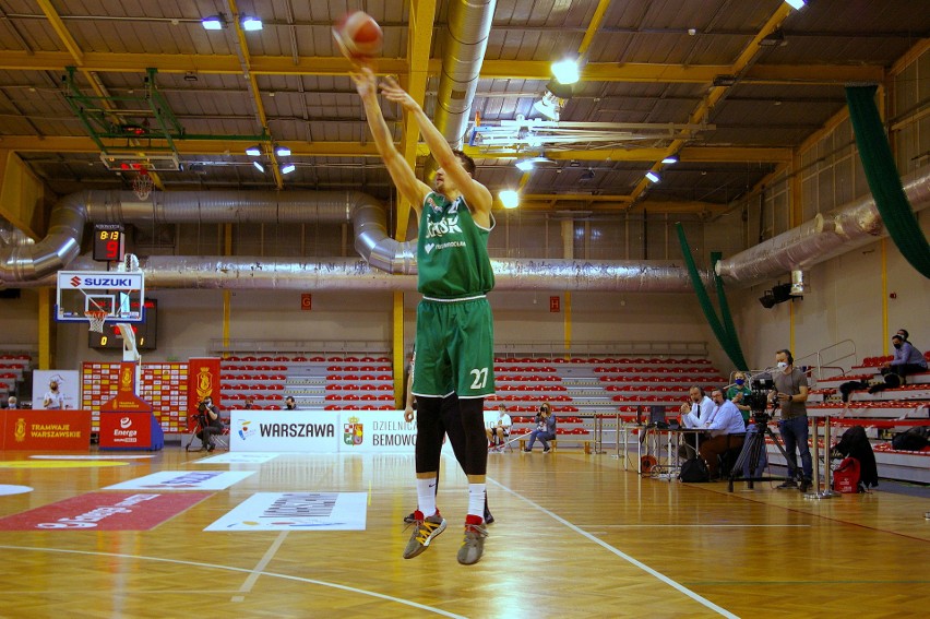 Legia Warszawa - Śląsk Wrocław 69:67. Koszykarski Śląsk Wrocław odzyskuje drugie miejsce. Warszawa zdobyta!