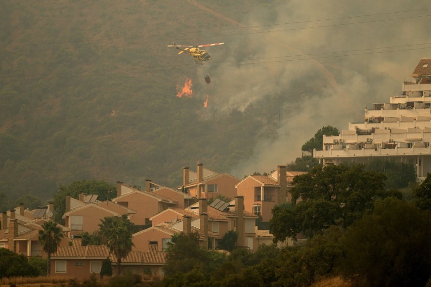 Andaluzja. To "głodny potwór", mówią o pożarach, które szaleją w tym regionie Hiszpanii już od tygodnia (WIDEO)