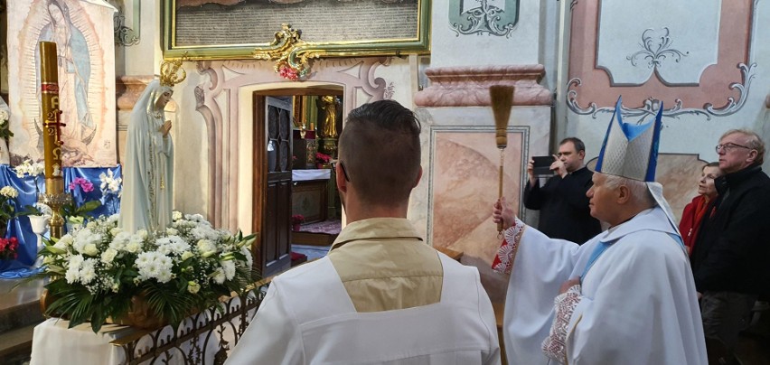 3 lata Męskiego Różańca w Przemyślu. Do miasta trafiła figura Matki Bożej z Fatimy oraz relikwie św. Franciszka i św. Hiacynty [ZDJĘCIA]