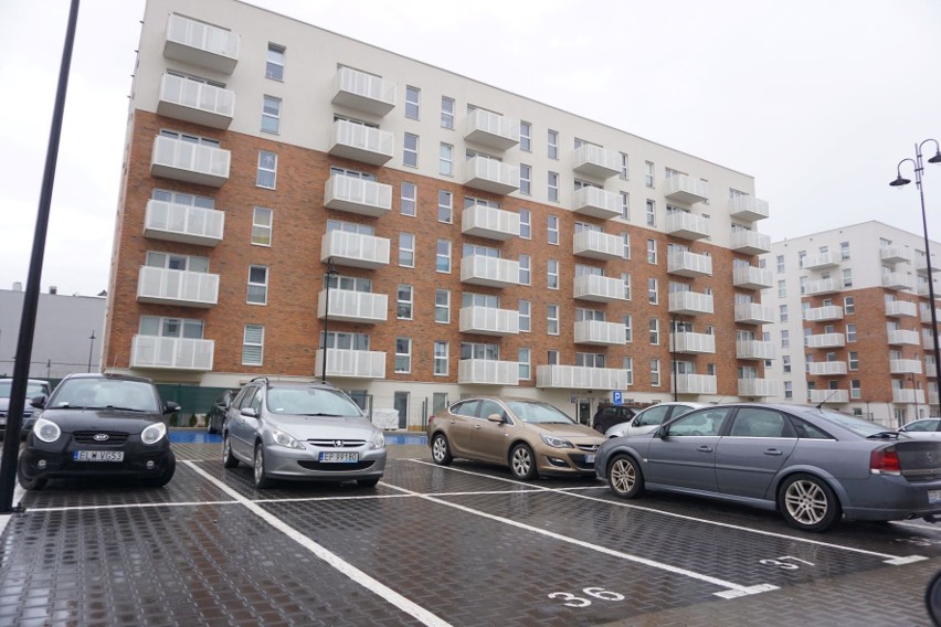 Mieszkańcy nowych osiedli będą parkować wokół starszych bloków? Szykuje się rewolucja