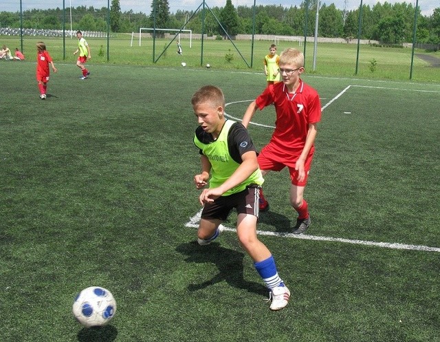Zarządy Osiedla nr 1 i 4 w Miastku organizują w piątek (26 lipca) na orliku wakacyjny turniej piłki nożnej.
