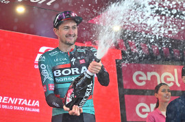 Giro d'Italia - Denz wygrał 14. etap, Armirail został liderem
