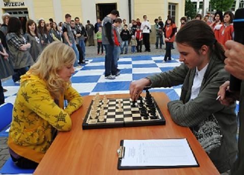 Turniejem szachowym rozpoczęła się tegoroczna Noc muzeów w Bielsku Podlaskim