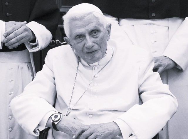 Nie żyje Benedykt XVI. Emerytowany papież zmarł w wieku 95 lat.