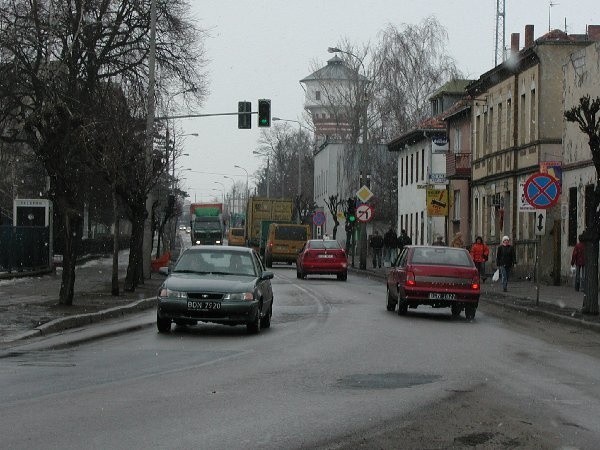 Przy okazji modernizacji "piatki" powstaną,  długo oczekiwane przez podróznych, nowe  zatoczki autobusowe.