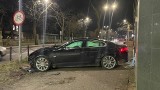 Fiatem uderzyła w jaguara w Lęborku. 68-latka ukarana mandatem