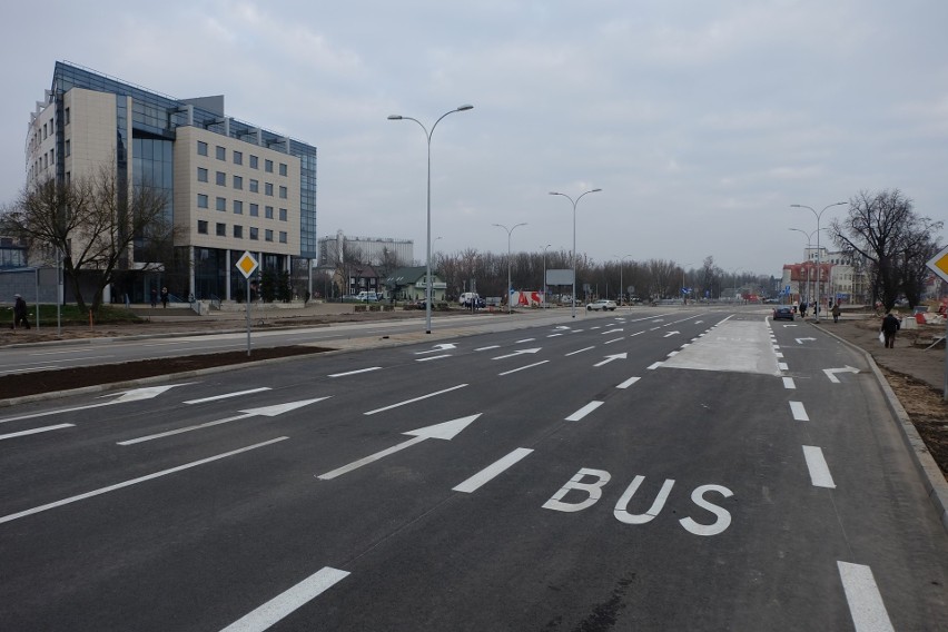 Ulice Kaczorowskiego i Legionowa zyskały nowe pasy i...