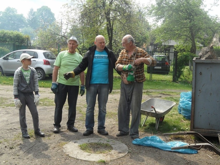 Mieszkańcy osiedla Ustronie posprzątali staw Durka