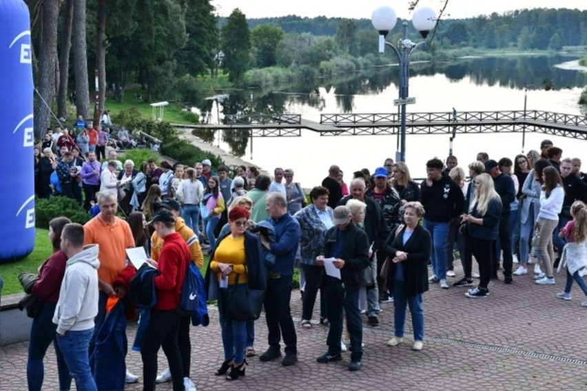 Tłumy widzów na XVIII Festiwalu Muzyki Rozrywkowej w Kozienicach. Piękny koncert i rozdanie nagród - zobacz zdjęcia