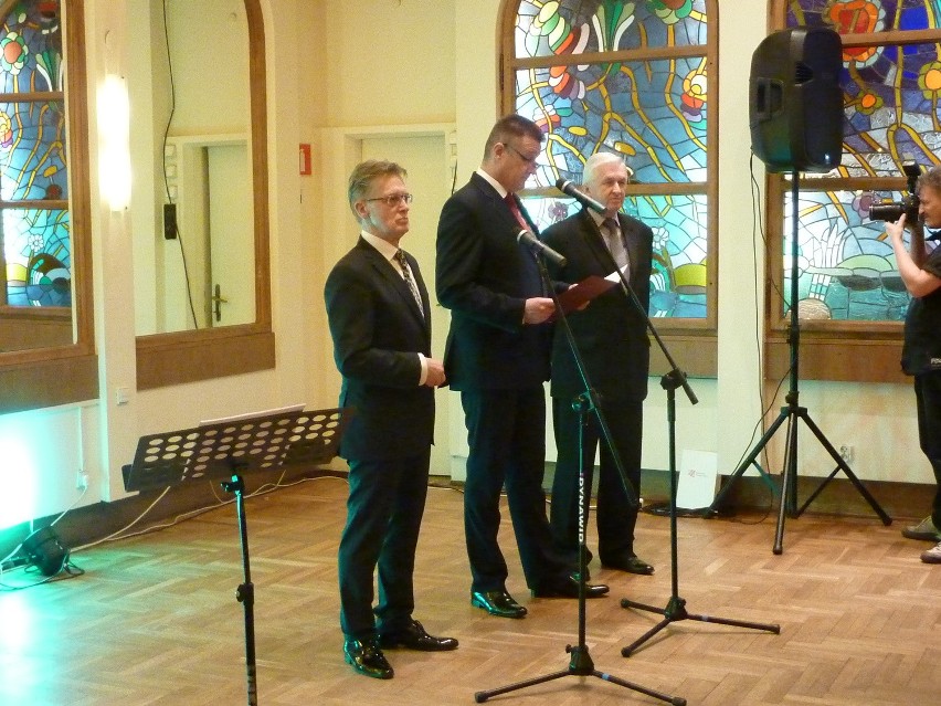 Od lewej: Piotr Terlecki, prezes Izby Przemysłowo-Handlowej...