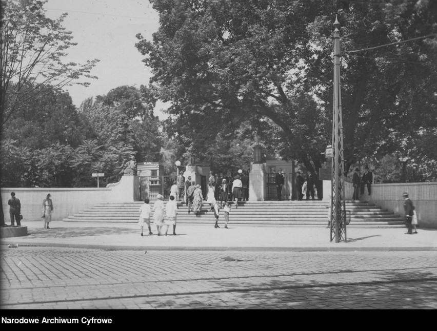 Park Wilsona. Widoczne wejście do parku. 1931 rok....