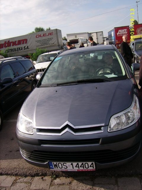 Citroen C4, 2005r, 1,6 HDI, ABS, centralny zamek, elektryczne szyby ilusterka, klimatyzacja, komputer pokładowy, 4x airbag, 30 tys. 600 zł;