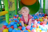 Kryte place i sale zabaw oraz parki rozrywki dla dzieci we Wrocławiu. Lokalizacje, godziny otwarcia, ceny, atrakcje