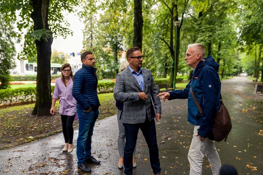 Katarzyna Rosińska (nr 3), Piotr Kusznieruk (nr 2) i Paweł...