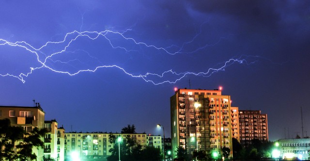 Wieczorem i w nocy w Bydgoszczy prognozowane są burze. IMGW wydał ostrzeżenie pierwszego stopnia