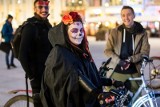 Halloweenowa Masa Krytyczna. Zobacz zdjęcia z piątkowego przejazdu rowerzystów
