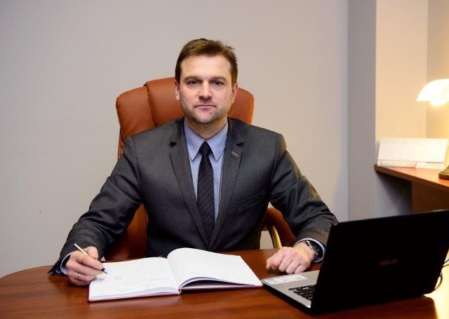 Jacek Chudzicki nie jest już dyrektorem przychodni w Nowinach.