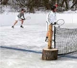 Luzowanie obostrzeń 12.02.2021. Tenis w siarczystym mrozie na otwartych kortach? Plansza Ministerstwa Zdrowia wprowadza w błąd. Wyjaśniamy!