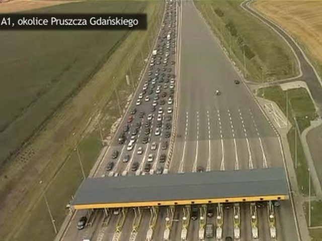 Kierowcy na A1 czekają w wielokilometrowych korkach