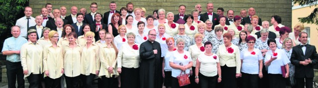 W niedzielę w II Koneckim Przeglądzie Chórów Parafialnych w kolegiacie świętego Mikołaja wzięło udział ponad 70 chórzystów.