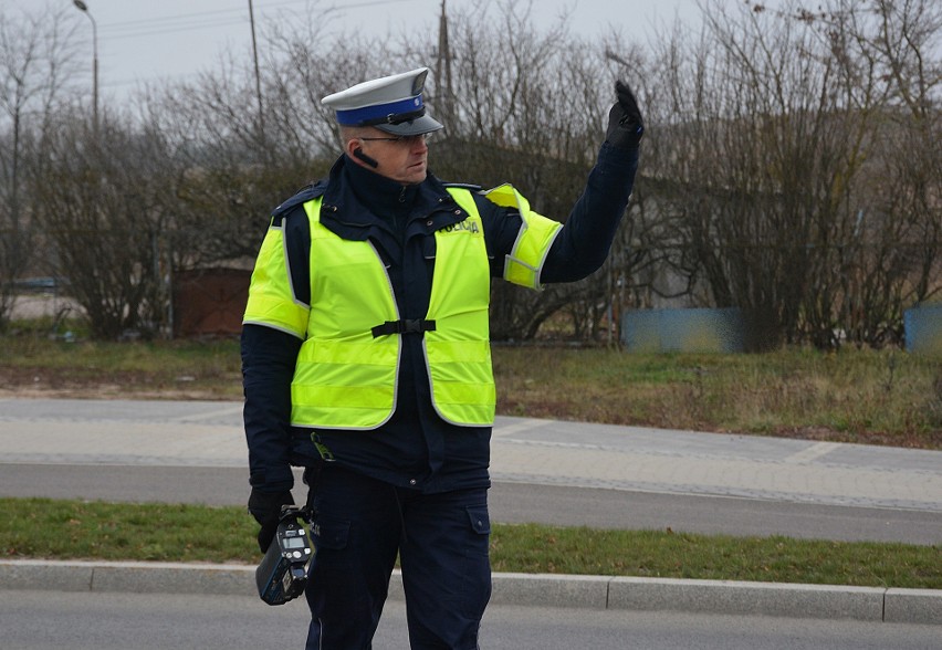 Kaskadowy pomiar prędkości. Wielka akcja w regionie. Policjanci złapali 61 kierowców (zdjęcia)