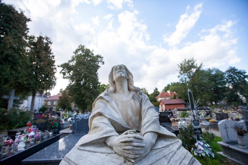Kraków. W październiku liczba zgonów drastycznie wzrosła