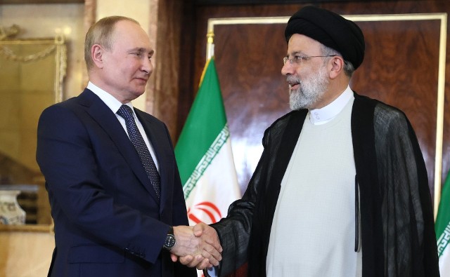 W lipcu 2022 roku Putin złożył wizytę w Iranie