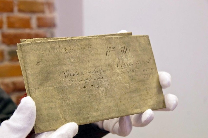 Odnaleziony przez głowianina dokument przez sto lat był...
