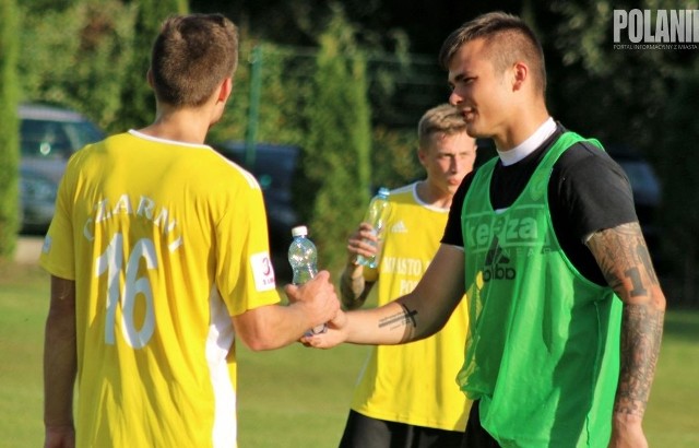 Czarni Połaniec wygrali z Wisłą Sandomierz 2:1