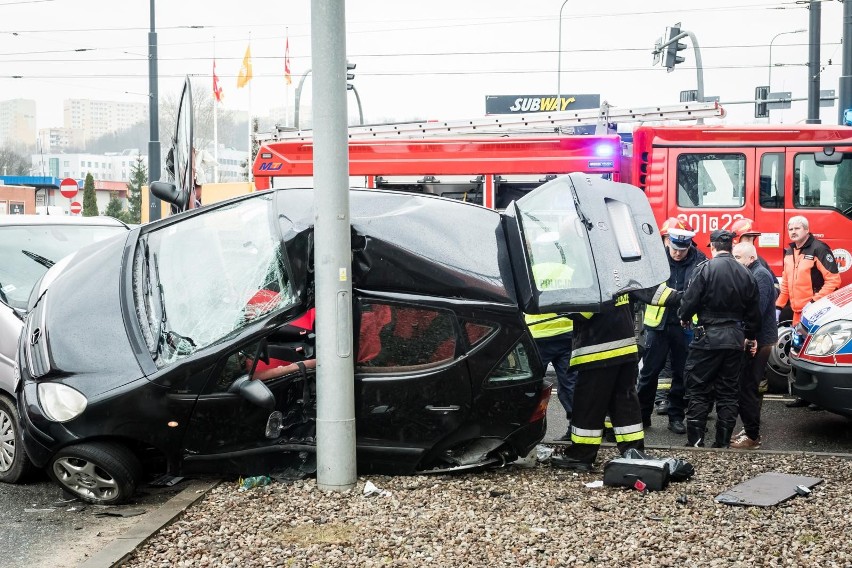 W Bydgoszczy, tuż po godzinie 10 doszło do wypadku na ulicy...